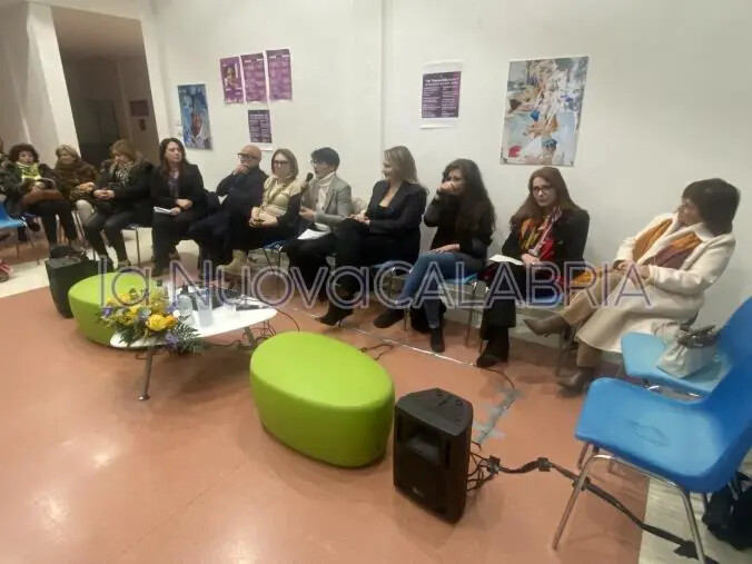 images Parlare di donne tra donne:  all’ex Stac il talk “Il Senso delle Donne”   
