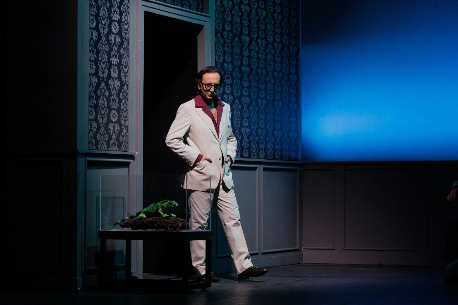 Catanzaro, al via la stagione teatrale del Politeama: intervista all’attore e regista Giovanni Esposito