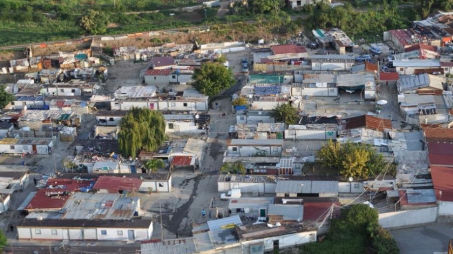 images Rogo Lamezia, Furgiuele (Lega): "Presidiare urgentemente il campo rom di Scordovillo"