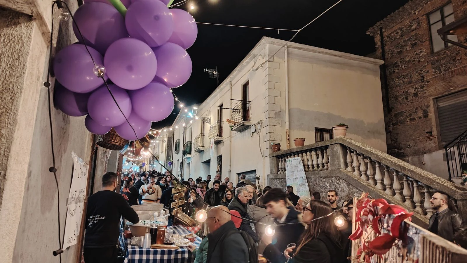 Grande successo per la seconda edizione di “Bacco al Borgo” a Squillace Antica