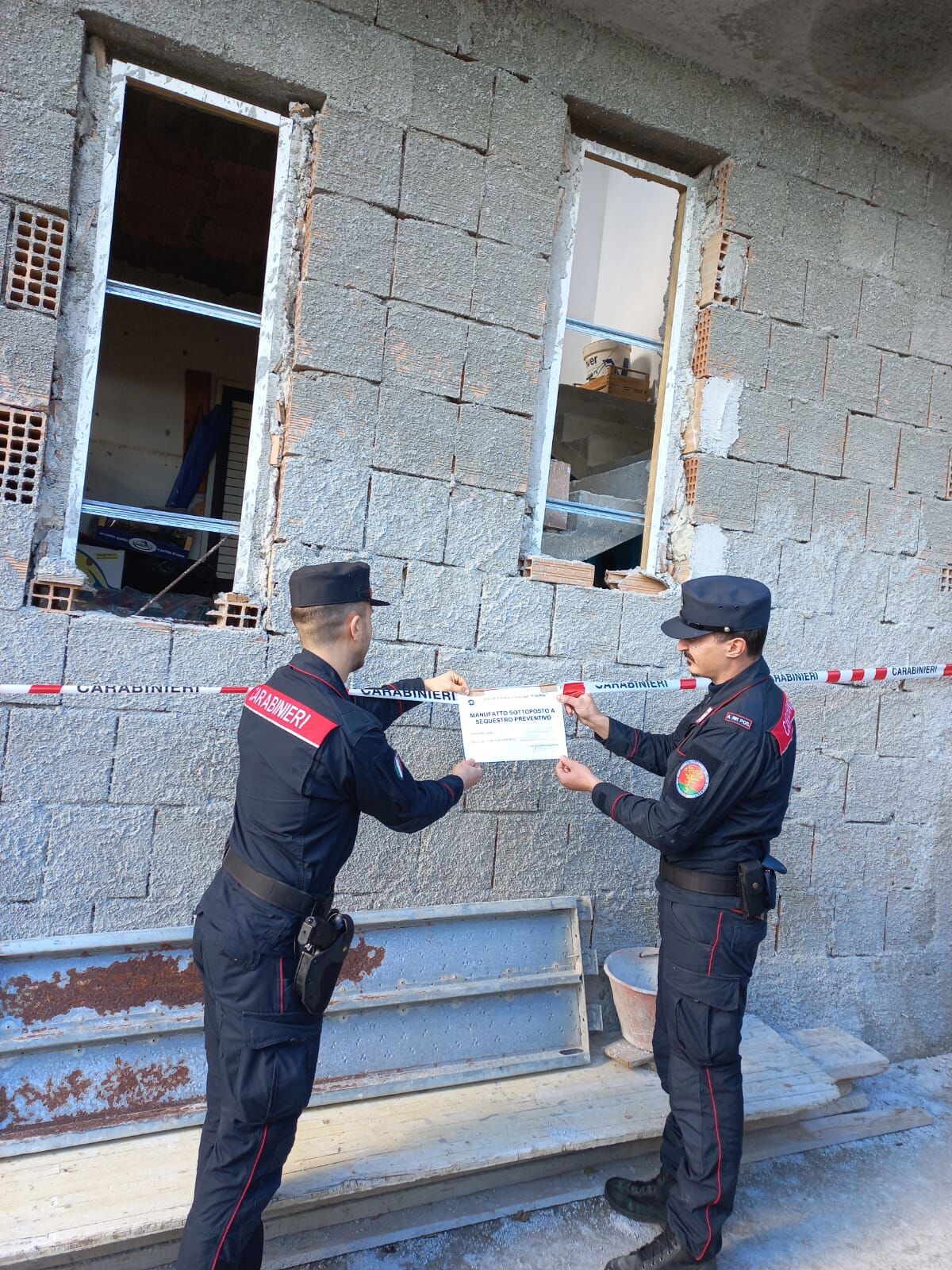 images Catanzaro, tolleranza zero sugli abusi edilizi: due interventi lampo per proteggere il paesaggio