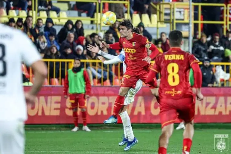 images Calciomercato terminato, il Catanzaro non va oltre Antonini e Petriccione