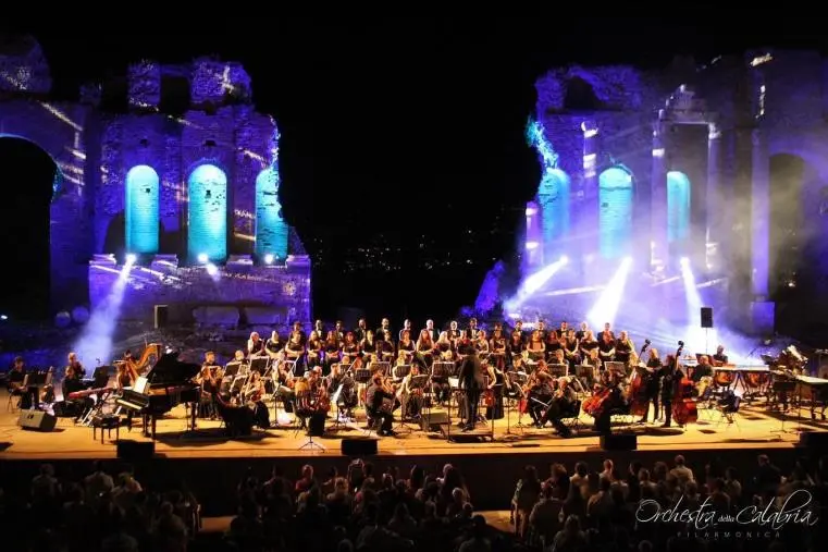 “Musica & Cinema”: si apre nel ricordo di Morricone la rassegna al Teatro Politeama di Catanzaro  images “Musica & Cinema”: si apre nel ricordo di Morricone la rassegna al Teatro Politeama di Catanzaro