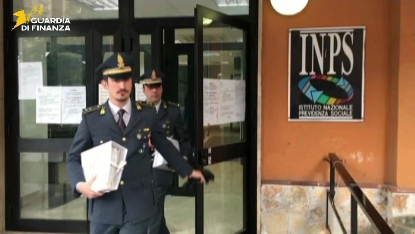 Catanzaro, operazione della Guardia di Finanza contro il lavoro nero: sanzioni per oltre 420mila euro