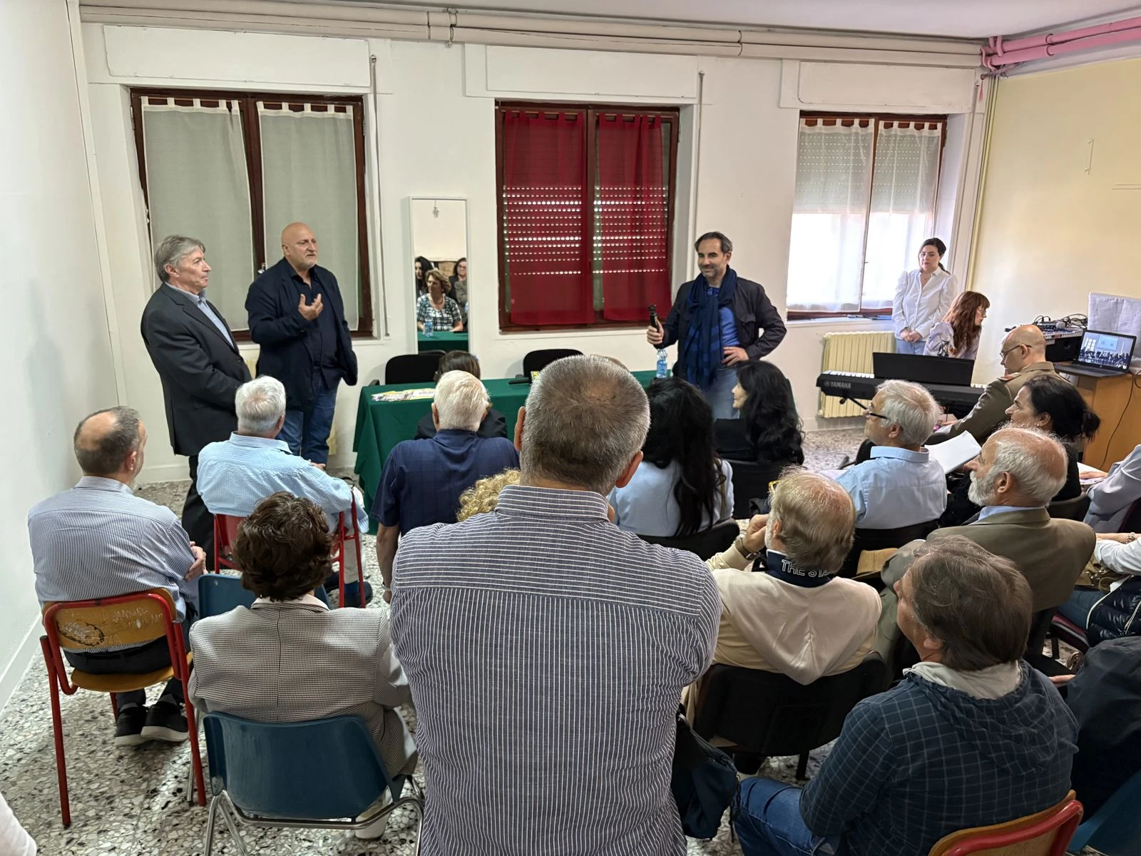Catanzaro, intitolata una sala della Scuola di musica “Mille e… una nota”  al musicista Salvatore Caroleo 