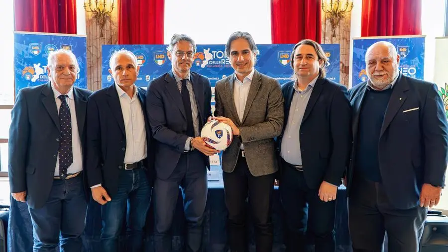 La Calabria abbraccia il calcio a 5: il 25 Aprile scatta il Torneo delle Regioni images La Calabria abbraccia il calcio a 5: il 25 Aprile scatta il Torneo delle Regioni