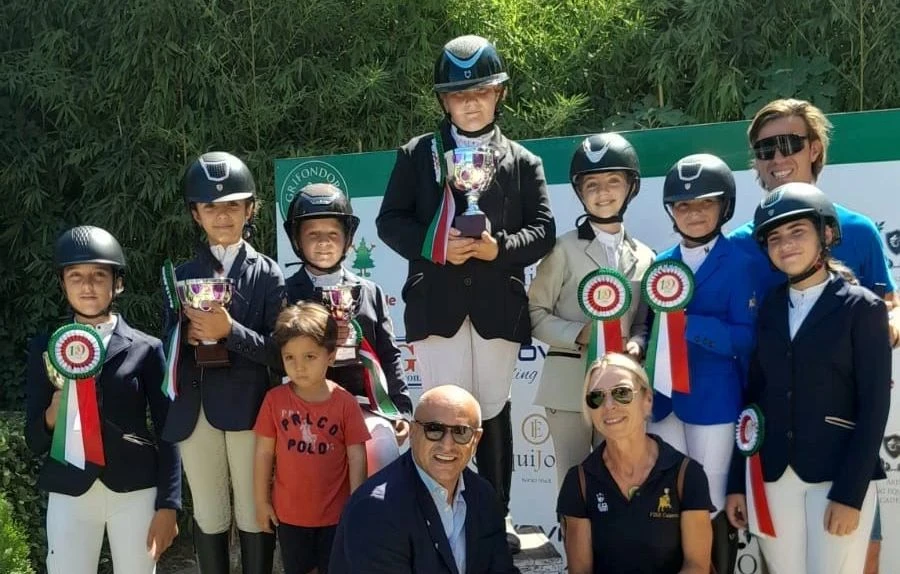 Sellia Marina, Sofia Airam Citraro, 9 anni, conquista il gradino più alto del podio ai Campionati del sud Italia 