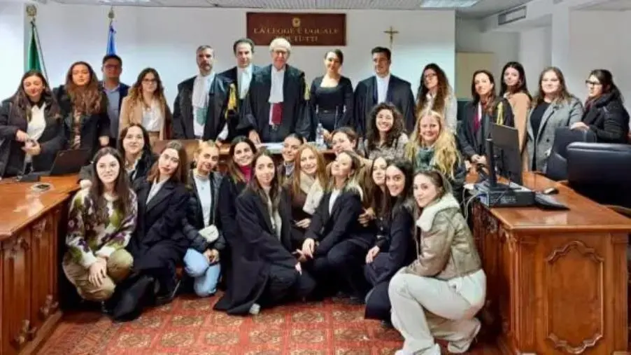 A Catanzaro la Giornata formativa sulla Giustizia amministrativa: un ponte tra teoria e pratica images A Catanzaro la Giornata formativa sulla Giustizia amministrativa: un ponte tra teoria e pratica