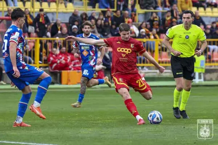 images Aquile in cerca del pronto riscatto al Menti dopo lo scivolone casalingo col Palermo