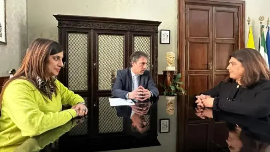 Sanità, Fiorita e Iemma incontrano Carbone: "Servono scelte condivise, 'salvaguardare' il 'Pugliese'" images Sanità, Fiorita e Iemma incontrano Carbone: "Servono scelte condivise, 'salvaguardare' il 'Pugliese'"