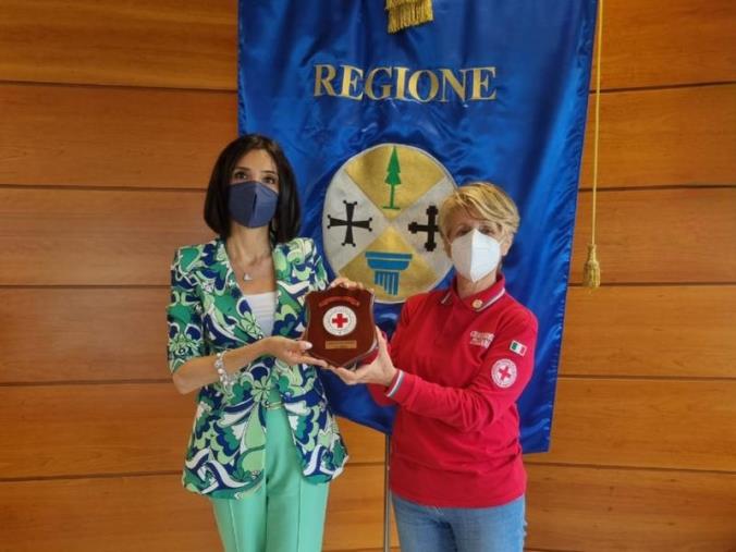 Crocerossa in visita istituzionale alla Regione, Princi: "L'occasione per sottolineare la forza dell'unione tra persone che aiutano altre persone" images Crocerossa in visita istituzionale alla Regione, Princi: "L'occasione per sottolineare la forza dell'unione tra persone che aiutano altre persone"
