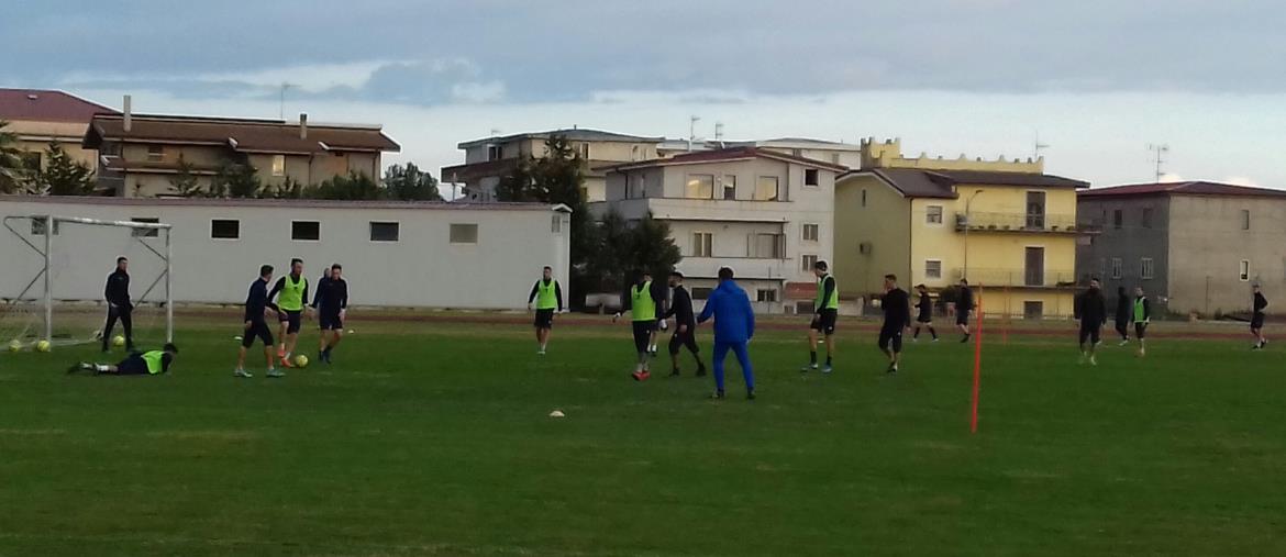 Us Catanzaro 1929, salgono a 10 i positivi al Covid nel gruppo squadra, in mattinata altro giro di tamponi images Us Catanzaro 1929, salgono a 10 i positivi al Covid nel gruppo squadra, in mattinata altro giro di tamponi