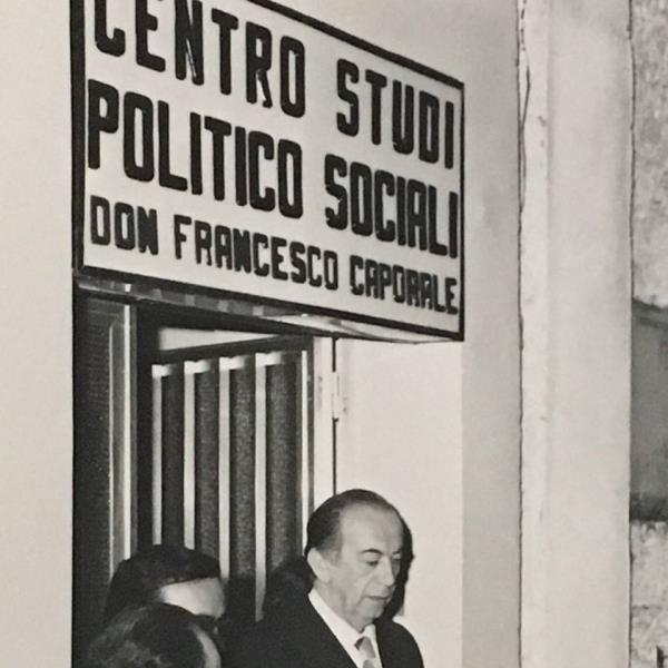 Alta velocità ferroviaria in Calabria, il Centro studi 'Don F. Caporale': "Serve un emendamento per inserire un progetto nel Recovery fund" images Alta velocità ferroviaria in Calabria, il Centro studi 'Don F. Caporale': "Serve un emendamento per inserire un progetto nel Recovery fund"