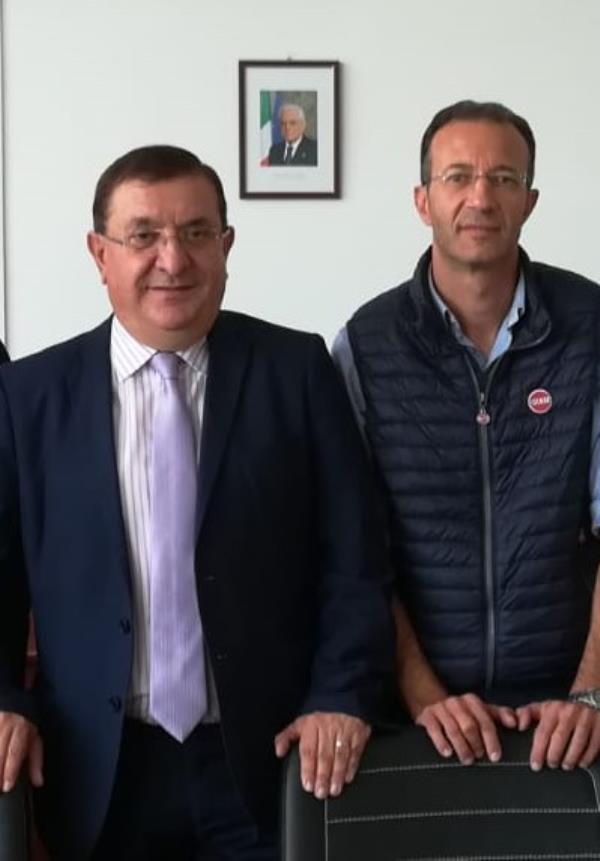 Emergenza rifiuti. Il sindaco Belcastro contro la nuova ordinanza regionale: "Il patto era di chiudere la discarica di Vetrano a fine novembre" images Emergenza rifiuti. Il sindaco Belcastro contro la nuova ordinanza regionale: "Il patto era di chiudere la discarica di Vetrano a fine novembre"