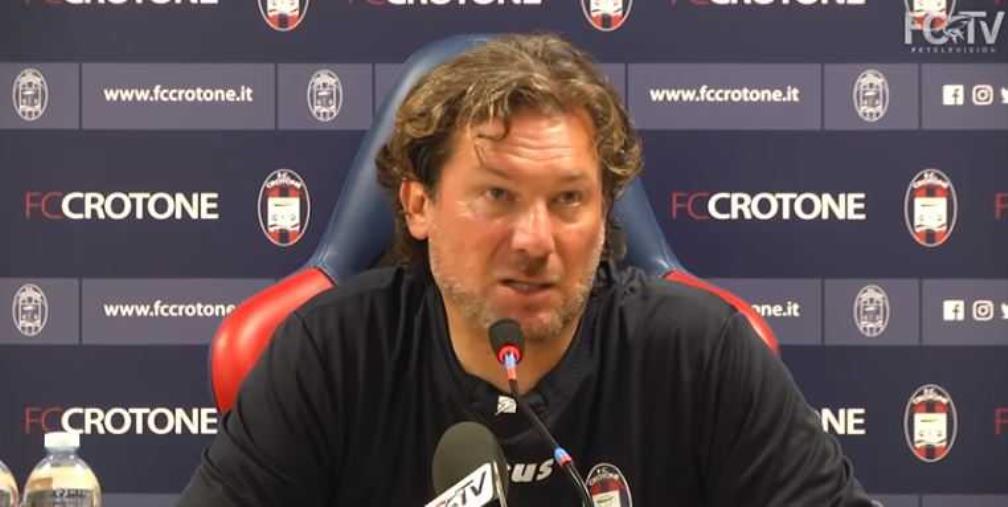 images Serie A. Allo Scida la Roma si impone sul Crotone per 3-1