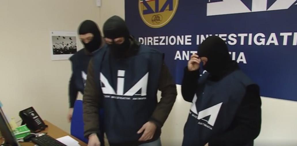 images 'Ndrangheta nel Reggino, sequestrati beni per 6 milioni alla cosca Barbaro