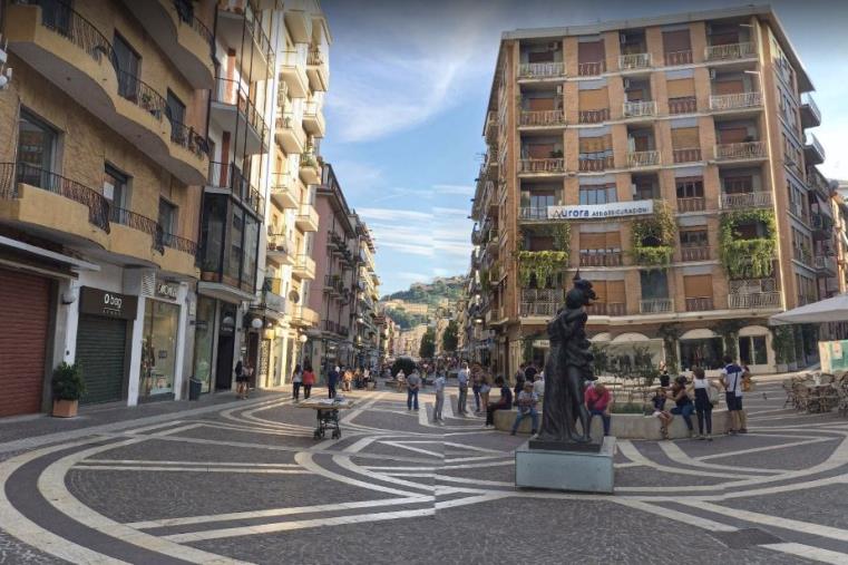 images Capodanno a Cosenza, ipotesi Mario Biondi o Irama