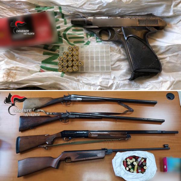 images Ritrovate armi e munizioni in un pagliaio a Filandari, padre e figlio in manette (VIDEO)