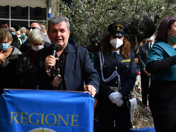 Il saluto della Giunta al presidente Santelli: "Ha amato questa terra, non se ne andrà mai" images Il saluto della Giunta al presidente Santelli: "Ha amato questa terra, non se ne andrà mai"