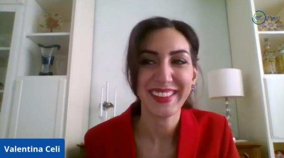 Giornalismo. Con il premio alla catanzarese Valentina Celi vince anche la nostra mission images Giornalismo. Con il premio alla catanzarese Valentina Celi vince anche la nostra mission