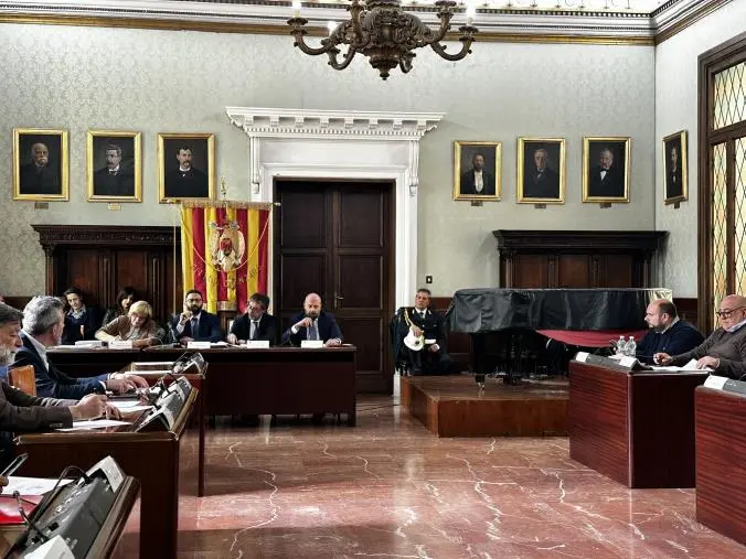 Catanzaro, si torna in aula: cinque punti all'ordine del giorno (GUARDA LA DIRETTA) images Catanzaro, si torna in aula: cinque punti all'ordine del giorno (GUARDA LA DIRETTA)