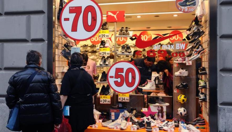 images Partono i saldi anche in Calabria, esercenti sperano in ripresa ma pesano i rincari