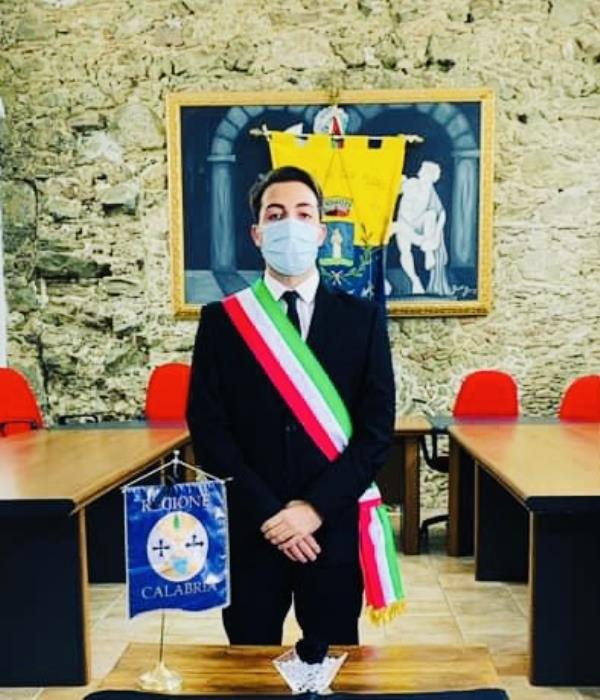 San Floro, tutti negativi i 170 tamponi eseguiti images San Floro, tutti negativi i 170 tamponi eseguiti