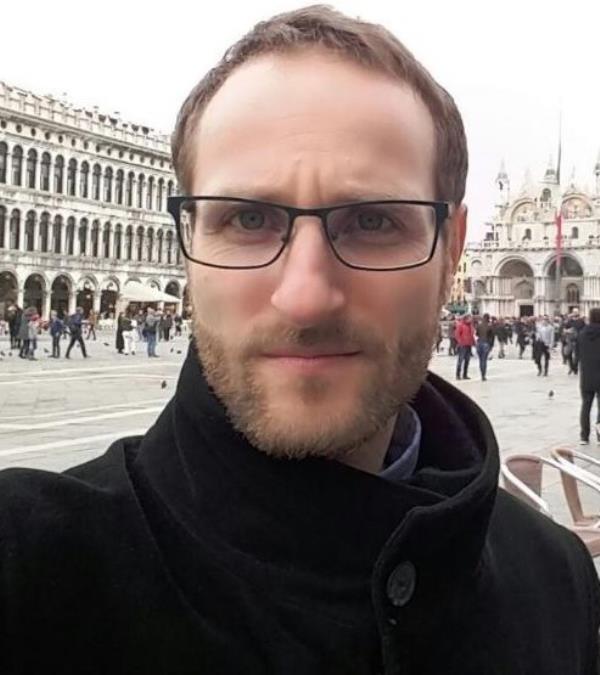 L'intervista. “La caduta del vento e delle foglie”: il catanzarese Giacomo Perez presenta il suo primo romanzo images L'intervista. “La caduta del vento e delle foglie”: il catanzarese Giacomo Perez presenta il suo primo romanzo