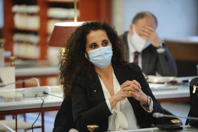 images Ferro (FdI) alla Granato: "Oggi chiede di riaprire parrucchieri e centri estetici ma ha sostenuto il governo delle chiusure"