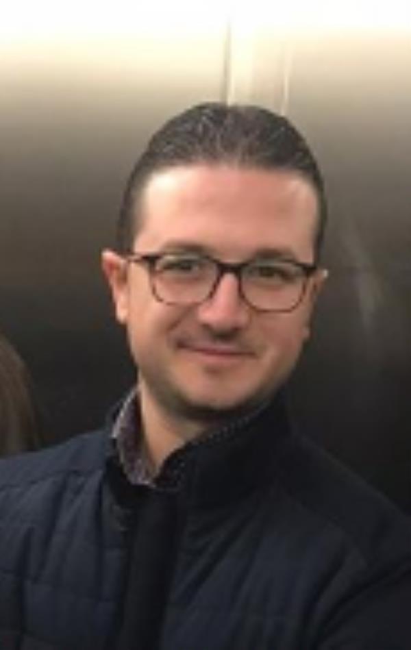 Cavaliere (Rende in Azione): "Programmare le riaperture e sostenere le attività commerciali" images Cavaliere (Rende in Azione): "Programmare le riaperture e sostenere le attività commerciali"