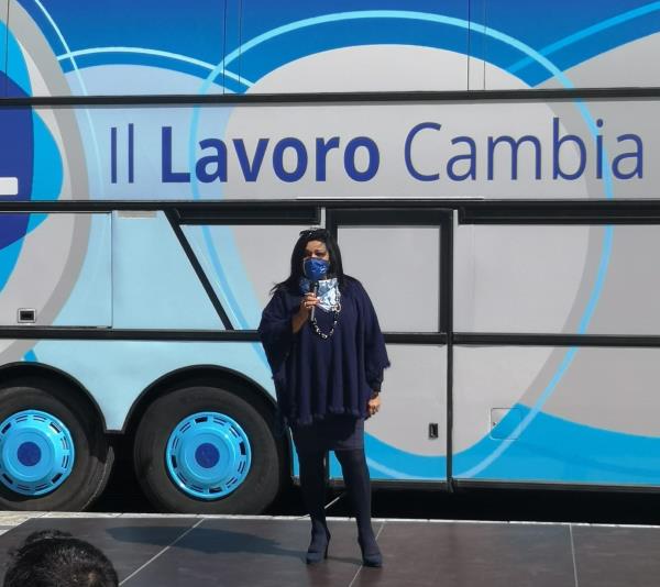 Cuzzupi (UGL), la proposta: "Scuole aperte d'estate con i supplenti che hanno lavorato poco o niente" images Cuzzupi (UGL), la proposta: "Scuole aperte d'estate con i supplenti che hanno lavorato poco o niente"