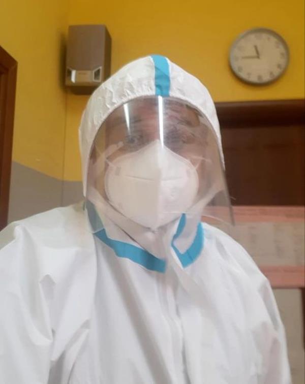 images Sellia. Davide Zicchinella: "Sto svolgendo il ruolo di vaccinatore volontario, da altri solo chiacchiere"