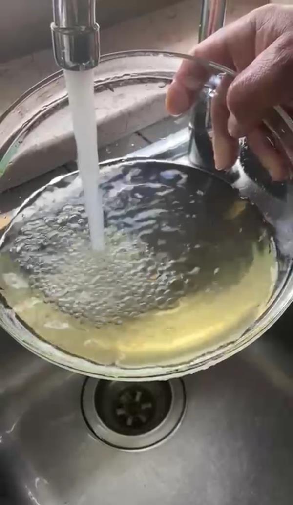 Catanzaro. Nelle periferie a sud dai rubinetti esce acqua marrone. Riccio e Corsi: "L'Asp ne certifica la potabilità?" images Catanzaro. Nelle periferie a sud dai rubinetti esce acqua marrone. Riccio e Corsi: "L'Asp ne certifica la potabilità?"