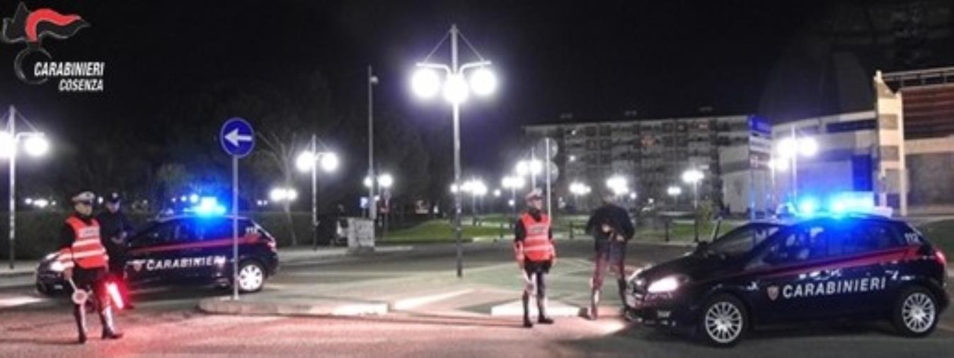 images Rende, controlli anti-Covid dei carabinieri: 21 persone multate nel weekend 