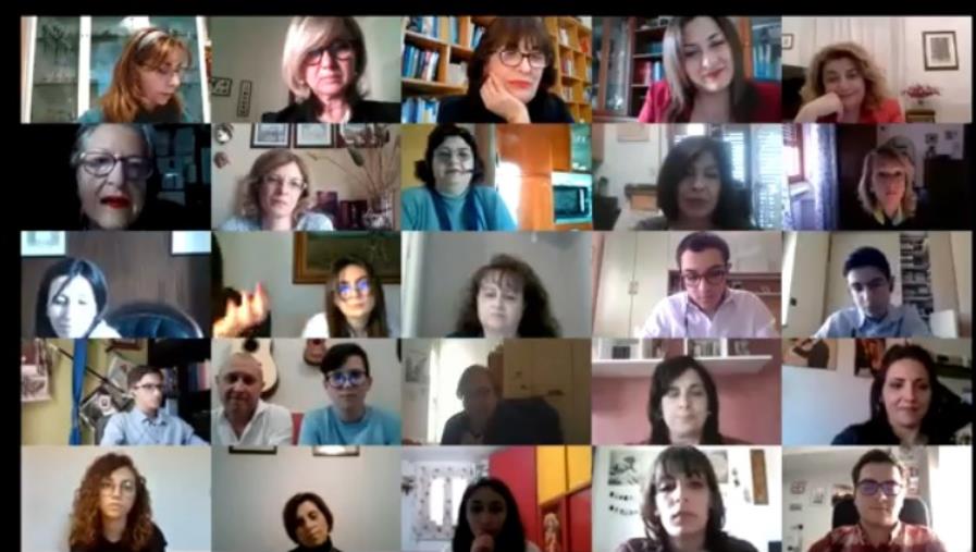 L' “Amopa” premia le scuole catanzaresi nello studio della lingua francese (TUTTI I PREMIATI)
images L' “Amopa” premia le scuole catanzaresi nello studio della lingua francese (TUTTI I PREMIATI)