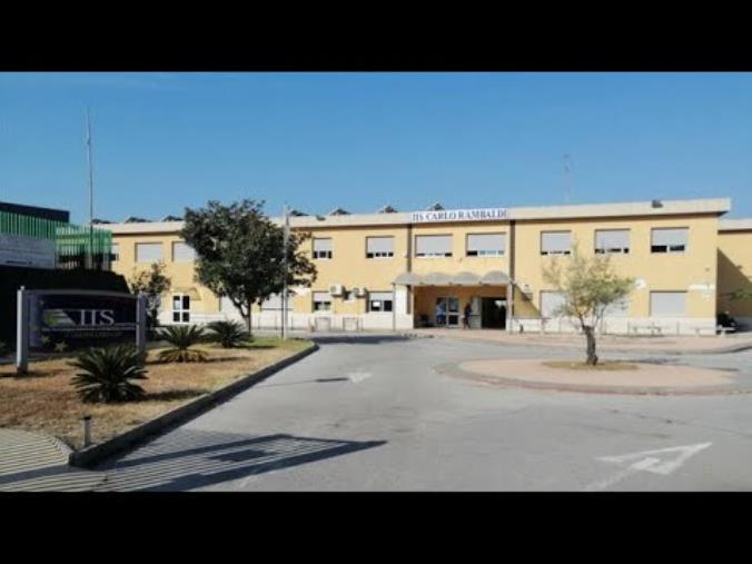 Lamezia Terme. Lo studente Pasquale Muraca del Polo Tecnologico “Rambaldi” unico calabrese in gara alle Olimpiadi di informatica images Lamezia Terme. Lo studente Pasquale Muraca del Polo Tecnologico “Rambaldi” unico calabrese in gara alle Olimpiadi di informatica