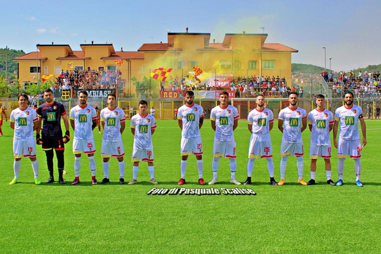 images Eccellenza. Il Sambiase Lamezia promossa in serie D 