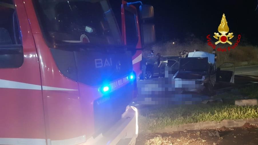Incidente mortale a Santa Caterina: tre auto coinvolte images Incidente mortale a Santa Caterina: tre auto coinvolte