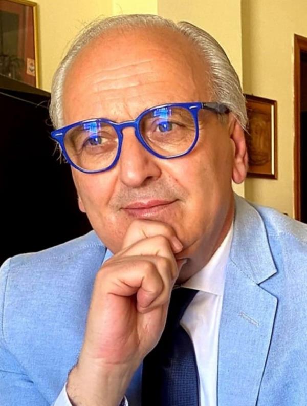 images Forza Italia a Crotone perde pezzi, Lerose rassegna le dimissioni: "Incompatibilità con le scelte di Tallini, Torromino e Mangialavori"