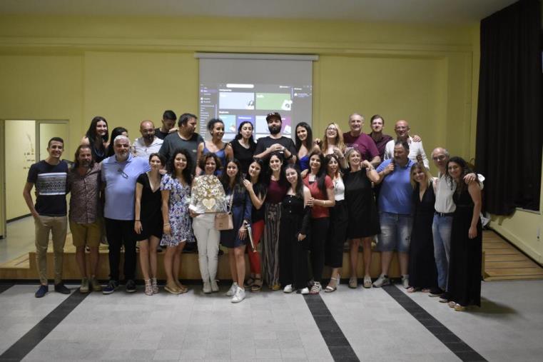 Soverato. Una festa con canti e balli ha concluso il primo triennio dell'istituto Pratesi, l'Università calabrese degli educatori images Soverato. Una festa con canti e balli ha concluso il primo triennio dell'istituto Pratesi, l'Università calabrese degli educatori