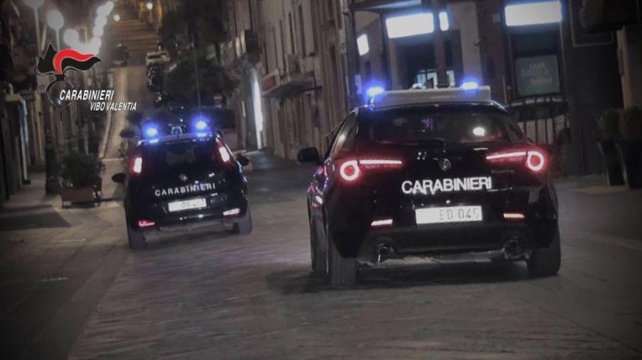 Babygang a Vibo massacra di botte un senzatetto: denunciati 6 minori images Babygang a Vibo massacra di botte un senzatetto: denunciati 6 minori