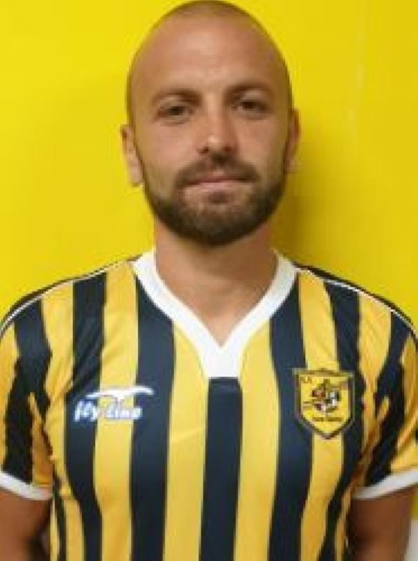 images Sport. Assegnata a Massimiliano Carlini la 'Targa di Radio Tele Calabria' quale miglior giallorosso nella stagione 2020-2021 