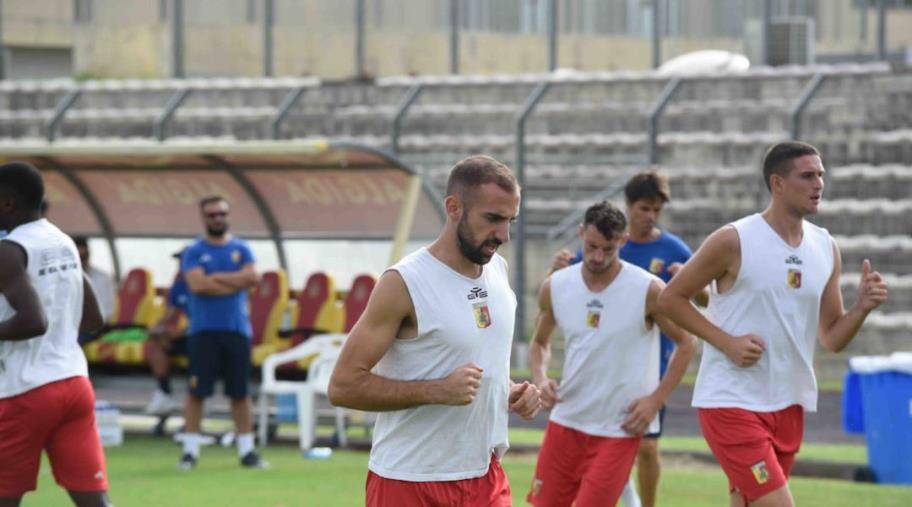 images Us Catanzaro 1929, doppia seduta in vista del Catania. Primavera 3, mister Spader alla vigilia dell'esordio: "Finalmente ci siamo, si ricomincia a fare sul serio"