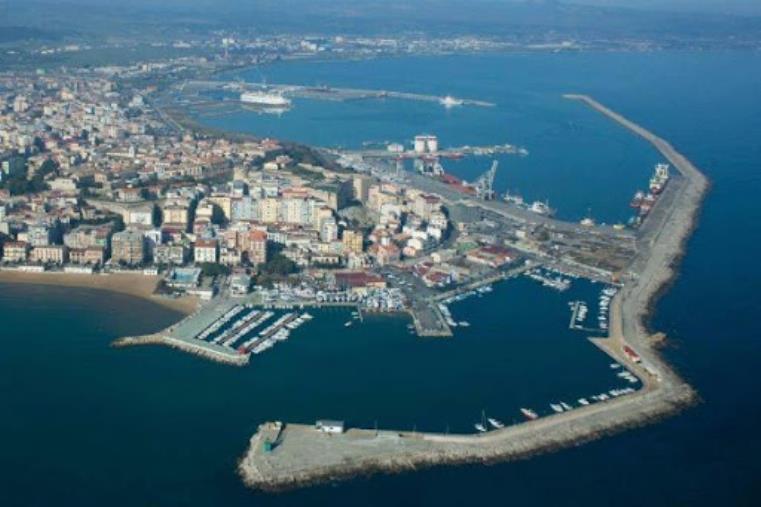 images Rapporto Censis Green&blue, Crotone tra le ultime. Barresi: "La città in preda a una crisi ambientale"  