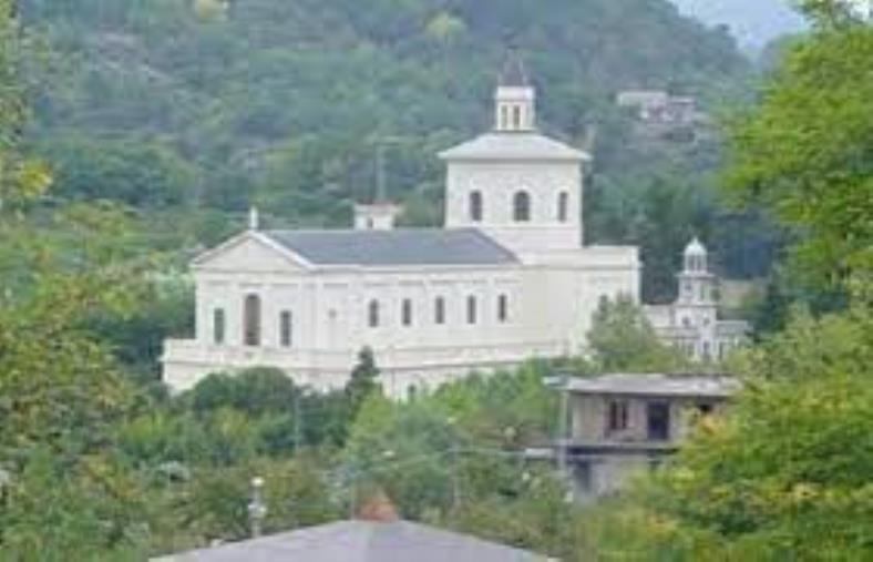 Gimigliano. Strada provinciale chiusa: la basilica della Madonna di Porto irraggiungibile  images Gimigliano. Strada provinciale chiusa: la basilica della Madonna di Porto irraggiungibile