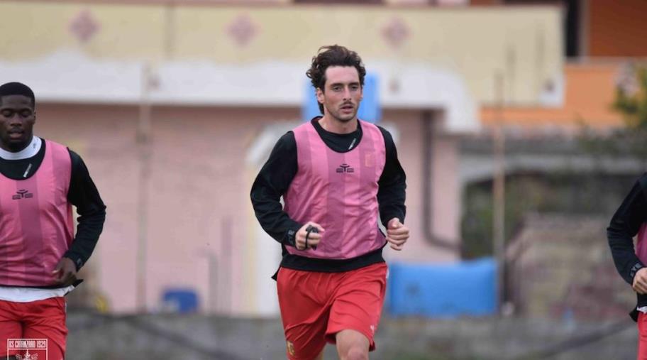 Us Catanzaro 1929, fase difensiva e partita. In gruppo anche Rolando, Porcino e Vandeputte images Us Catanzaro 1929, fase difensiva e partita. In gruppo anche Rolando, Porcino e Vandeputte