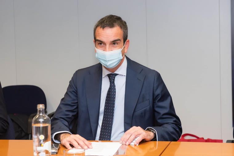 images Milleproroghe, Occhiuto: "Buone notizie per la Calabria, 5 milioni nel 2022 e 10 dal 2023 per assunzioni a tempo indeterminato"