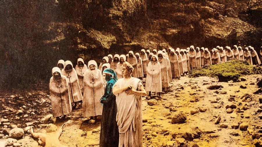 Reggio Calabria, il Circolo Culturale “L’Agorà” conclude l’anno con 5 conversazioni su Dante Alighieri images Reggio Calabria, il Circolo Culturale “L’Agorà” conclude l’anno con 5 conversazioni su Dante Alighieri