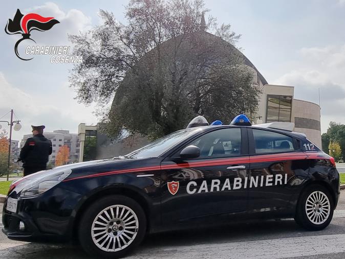 images Bisignano, perseguita l’ex compagna e viola il divieto di avvicinamento: arrestato un 41enne