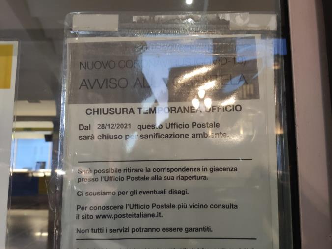images Le Poste centrali di Catanzaro chiuse per covid: tamponi per tutti e sanificazione dei locali